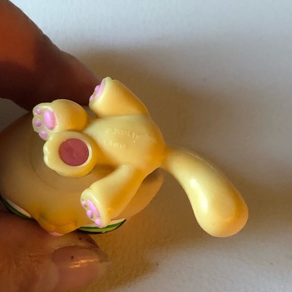 Littlest Pet Shop Yellow Cat Tabby 94 with Green Eyes Authentic Lps 2004 - Picture 4 of 5